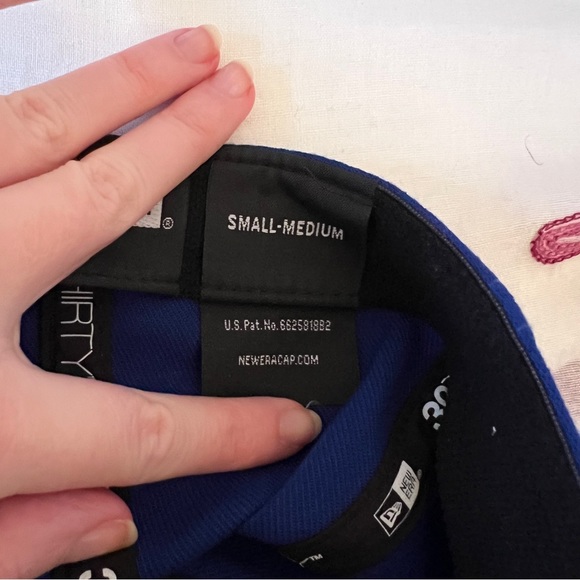 Toronto Blue Jays Baseball Hat - Picture 5 of 5